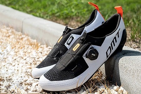 サイズ37 SCARPE DMT T1 BLACK/WHITE DMT T1 Road Shoes | Bikeinn
