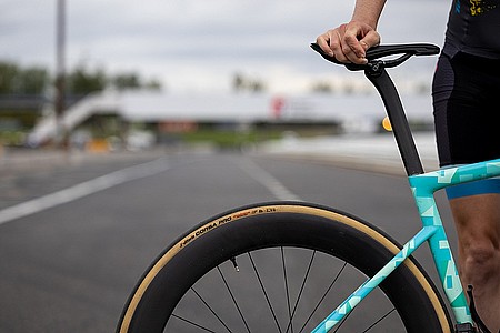 Vittoria Corsa Pro G2.0 TLR Road Tire Vittoria Corsa Pro G2.0 TLR Road Tire