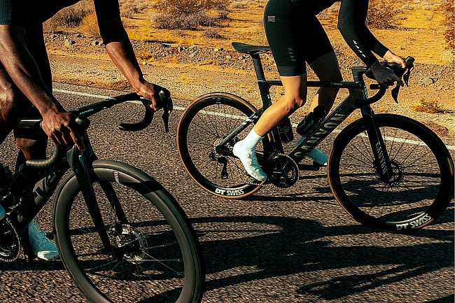 Fizik Vega Carbon Road Shoe 