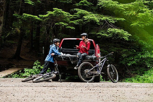 Gore Wear Mens Lupra Gore-Tex Pants Black