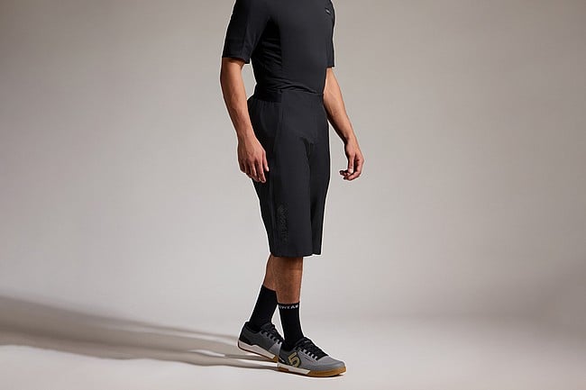 Gore Wear Mens Lupra Gore-Tex Shorts Black