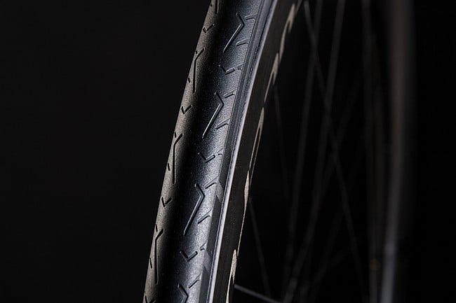 Pirelli Cinturato EVO TLR 700c Road Tire 