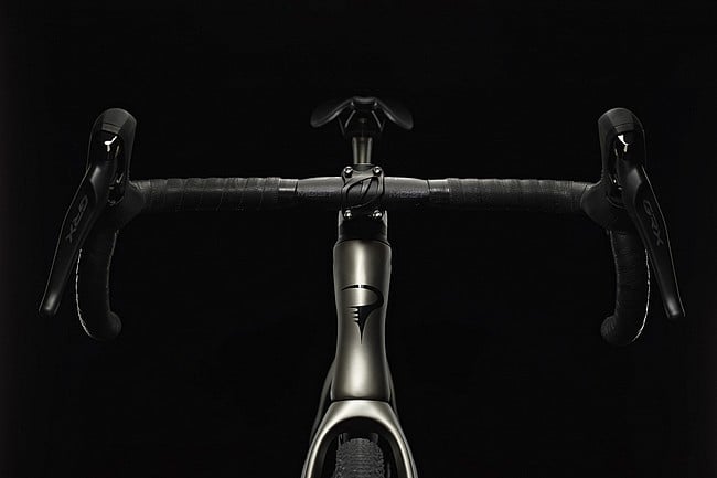 Pinarello Grevil F5 GRX610/820 Gravel Bike 