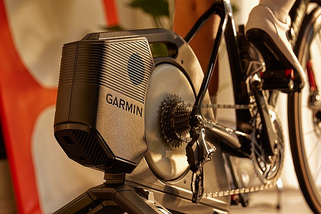 Garmin Tacx NEO 3M Smart Trainer 