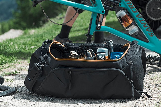 Thule Roundtrip Bike Gear Locker V2 