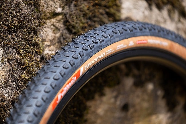 Vittoria Terreno T70 Coarse 700c Gravel Endurance Tire 