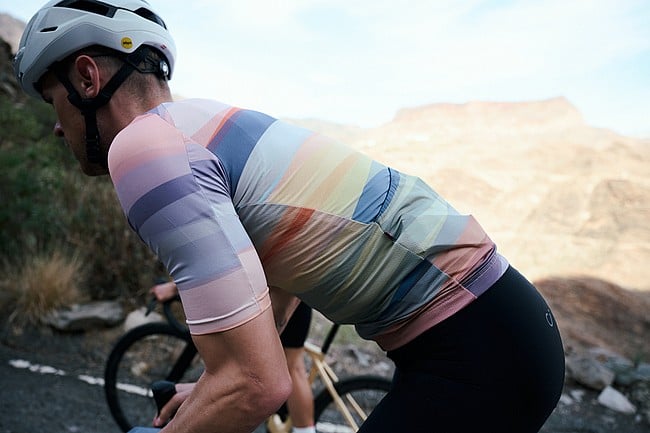 Velocio Mens Ultralight Mesh Horizons Jersey  