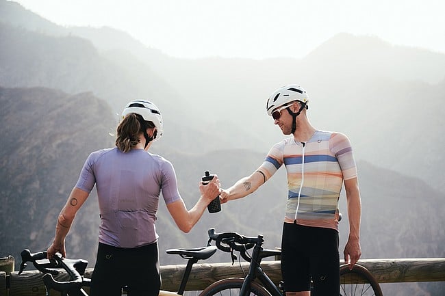 Velocio Mens Ultralight Mesh Horizons Jersey  