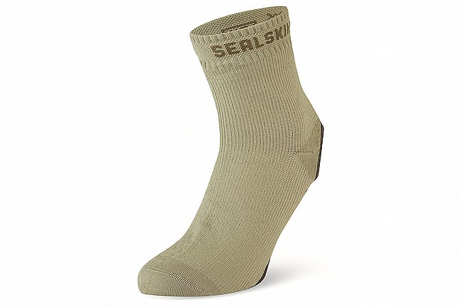 SealSkinz Thetford Waterproof All Weather Cycle Oversock Olive