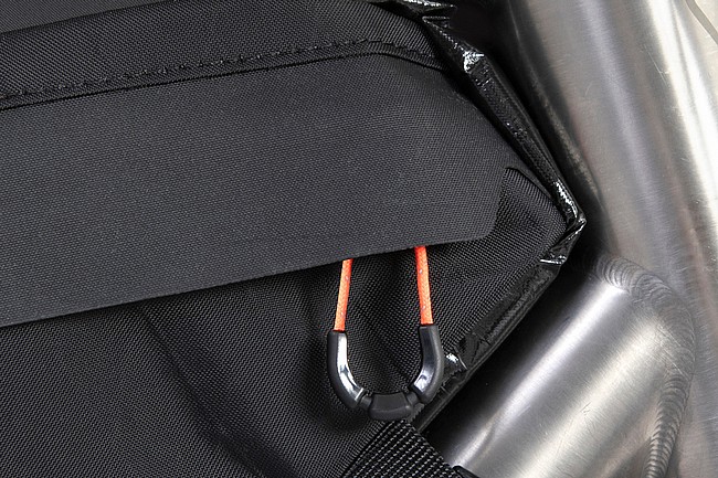 Restrap Race Frame Bag Black - Large (4.5L)