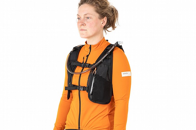 Restrap Race Hydration Vest 