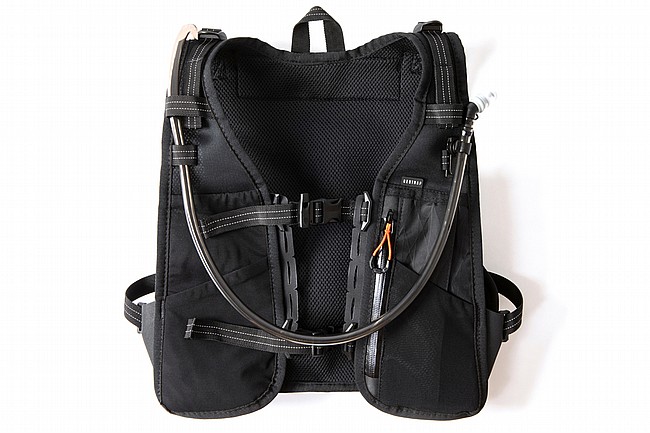 Restrap Race Hydration Vest 