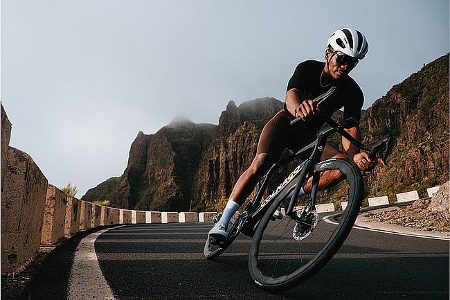 Zipp 353 NSW Tubeless Carbon Disc Brake Wheels MY26 