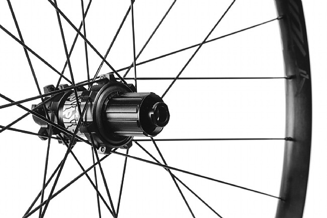 race face turbine 30 27.5 wheelset