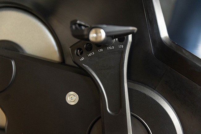 Garmin Tacx Neo Plus Smart Bike 